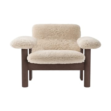 Brasilia fotel low back - Dark oak-Nature sheepskin curly - Audo Copenhagen