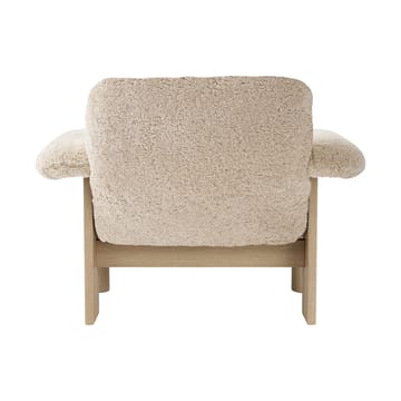 Brasilia fotel low back - Natural oak-Nature sheepskin curly - Audo Copenhagen