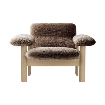 Brasilia fotel low back - Natural oak-Sahara sheepskin curly - Audo Copenhagen