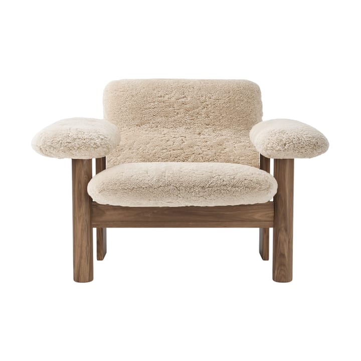 Brasilia fotel low back, Walnut-Nature sheepskin curly Audo Copenhagen