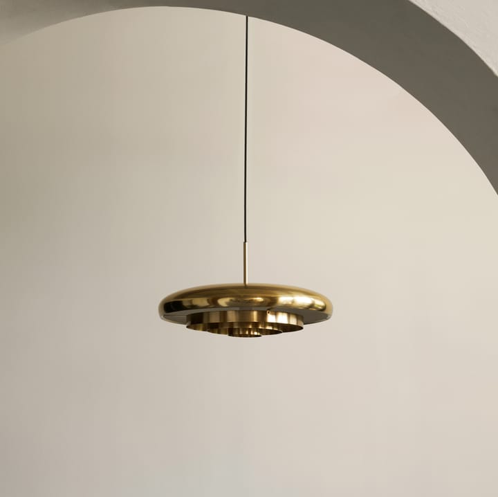 Lampa wisząca Resonant Ø53 cm, Mosiądz Audo Copenhagen