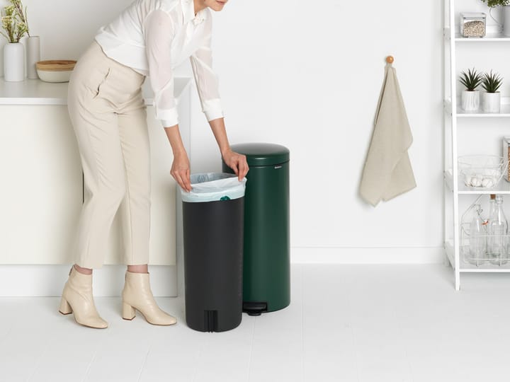 Kosz na śmieci New Icon 30 l, Pine green Brabantia