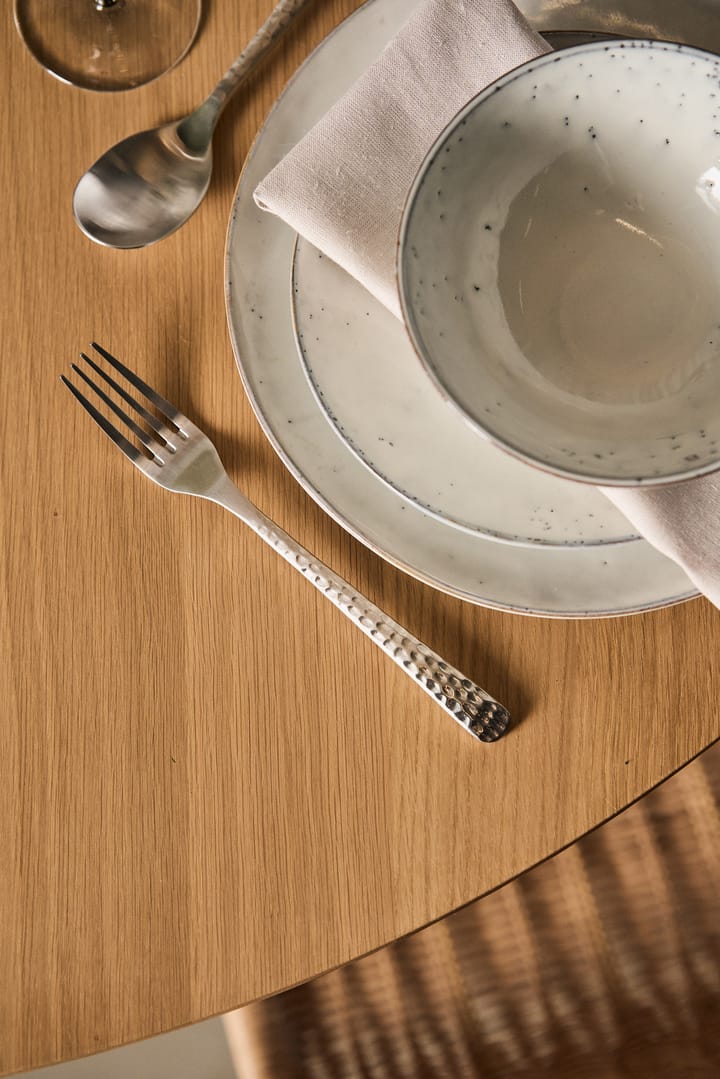 Sztućce Hune 16 szt., Brushed satin hammered Broste Copenhagen