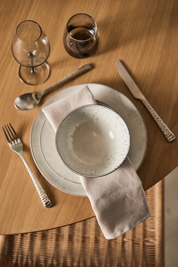 Sztućce Hune 16 szt. - Brushed satin hammered - Broste Copenhagen