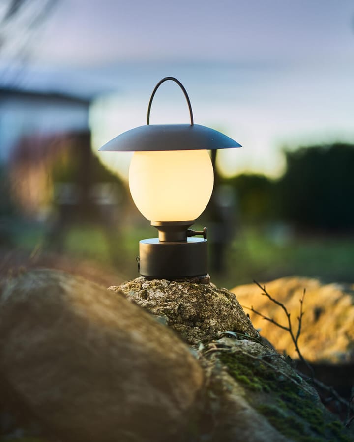 Lampa stołowa Castro IP44 USB - Czarny piasek - By Rydéns