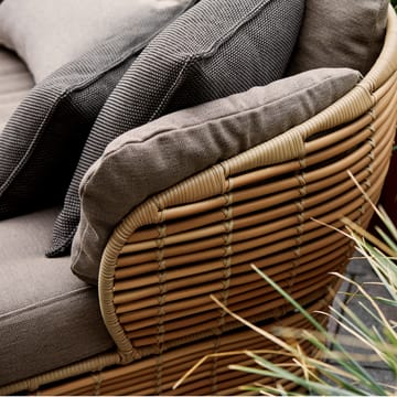 Fotel lounge Basket - Graphite Grey, w zestawie szare poduszki - Cane-line