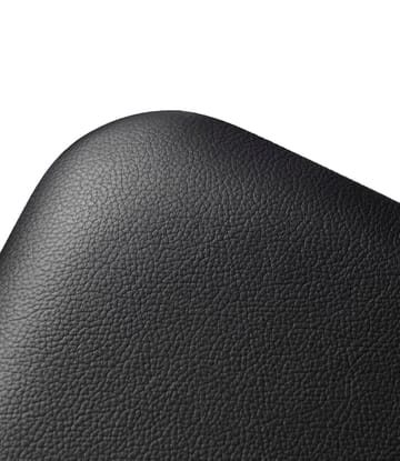 Krzesło J48 - Oak black painted-black leather - FDB Møbler