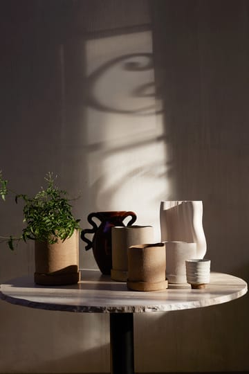 Doniczka Uneru Ø16 cm - Brązowy - ferm LIVING