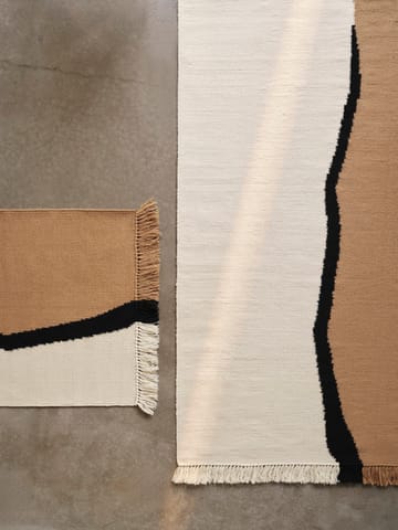 Dywan Soil Kelim - Dark sand-off white, 170x240 cm - ferm LIVING