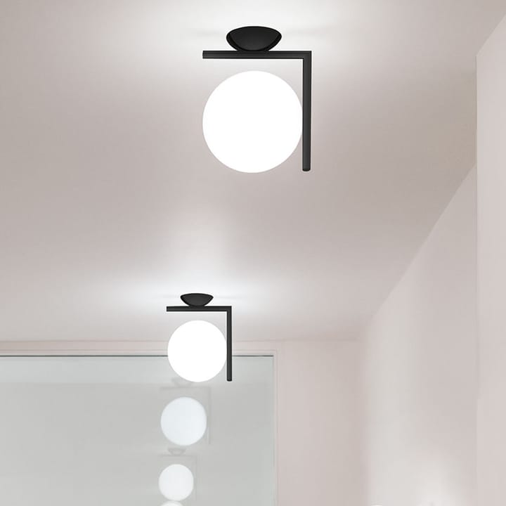 Kinkiet IC lights C/W1 - Brushed brass, opal - Flos