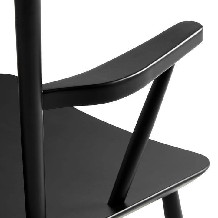 Krzesło z podłokietnikami J42, Black lacquered beech HAY