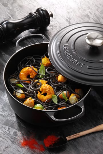 Le Creuset Signature okrągły garnek 6,7 l - Matte black - Le Creuset