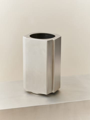 Doniczka Funki S 36 cm - Brushed Aluminium - Louise Roe