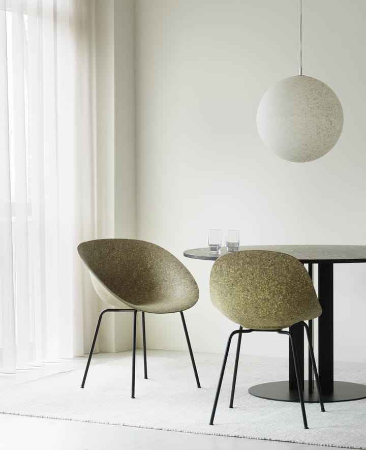 Krzesło Mat Armchair, Seaweed-Black Steel Normann Copenhagen