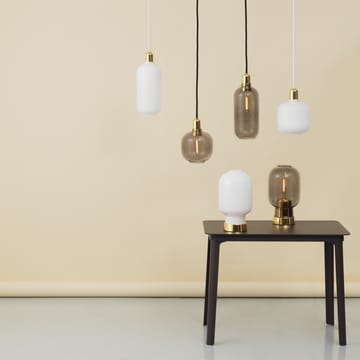 Lampa Amp mała - przydymiony - mosiądz - Normann Copenhagen