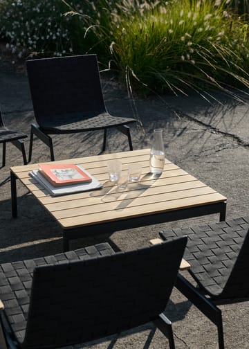 Stolik kawowy Ville Outdoor AV50 - Warm black-teak - &Tradition