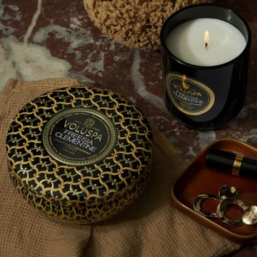 Maison Noir 3-wick Tin świeca zapachowa 40 godz. - Freesia Clementine - Voluspa