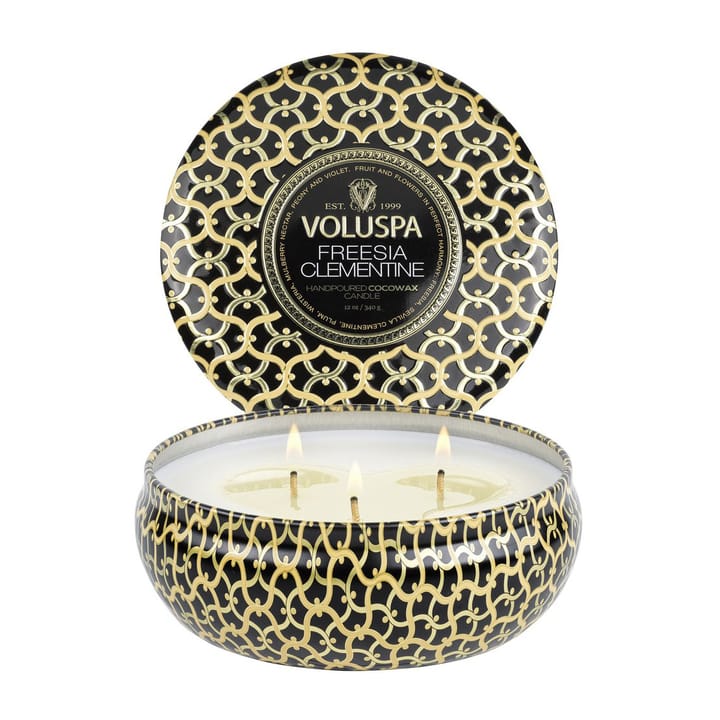 Maison Noir 3-wick Tin świeca zapachowa 40 godz., Freesia Clementine Voluspa